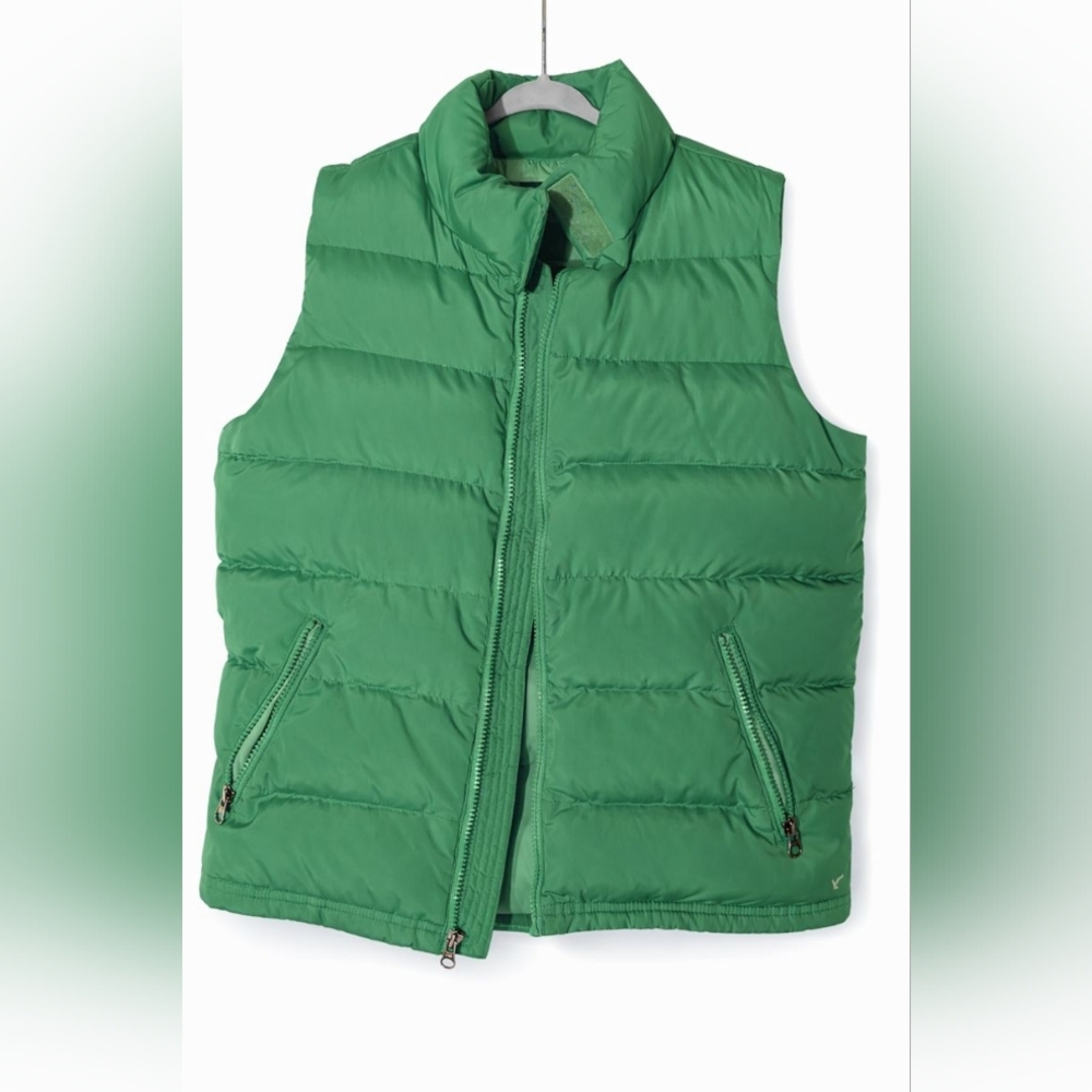 VINTAGE American Eagle Down-Filled Green Puffer Vest (Y2K) Women's medium